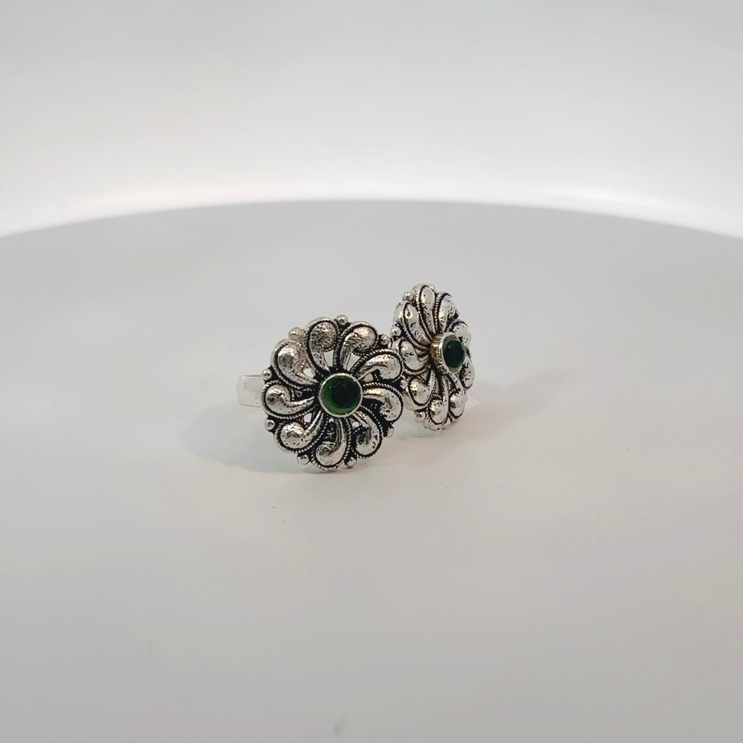 Silver Toe Ring with Green Stone